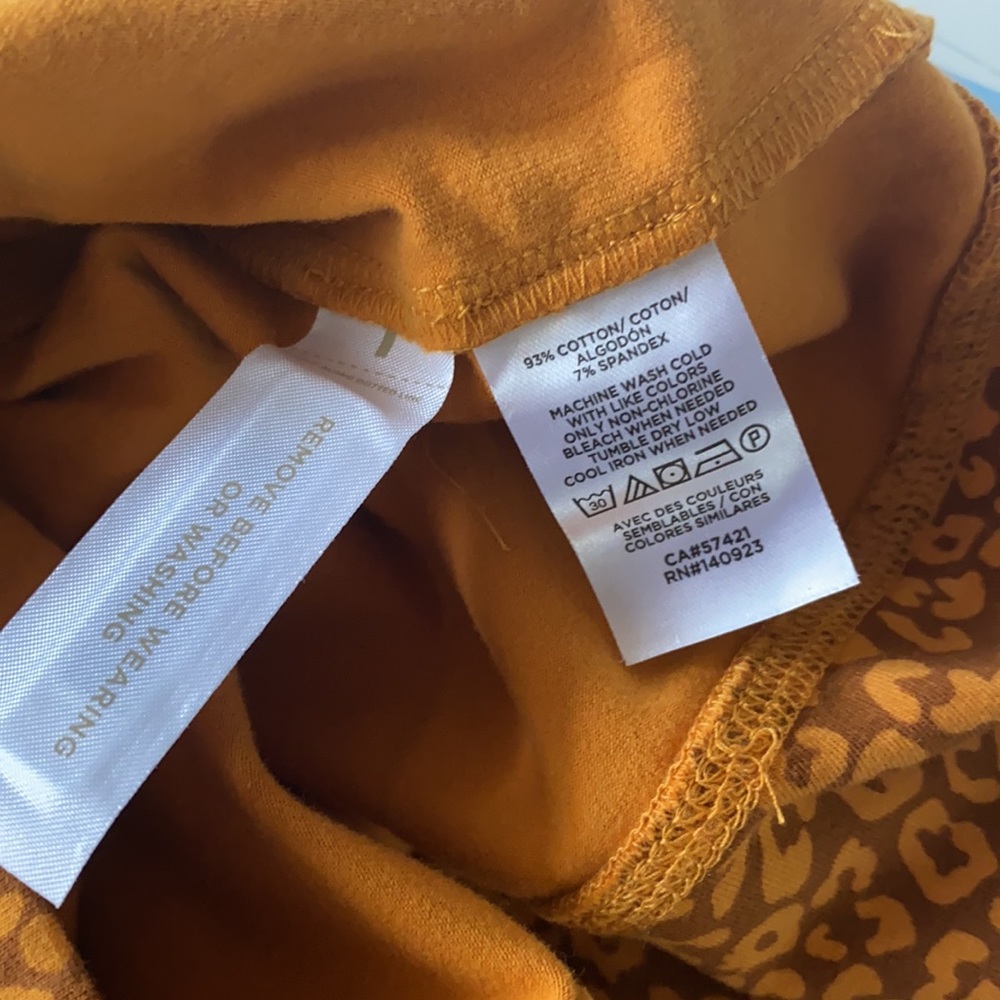 Leopard Print High Rise Essential Leggings Size Small - Picture 7 of 7
